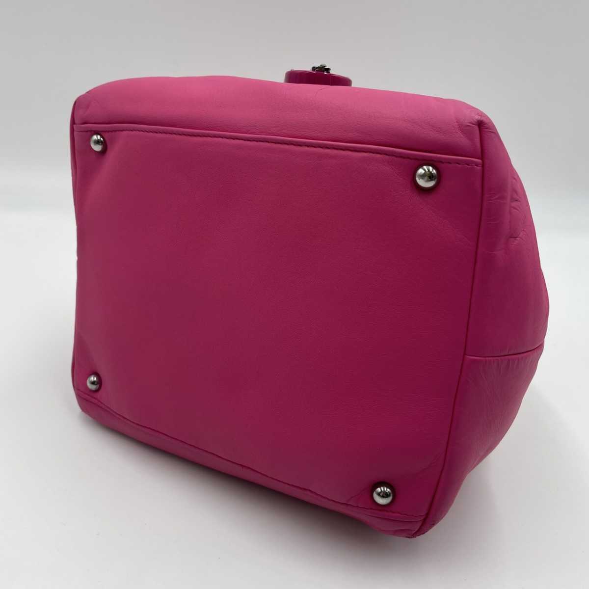 1円〜 ○大人の女性○ LOEWE ロエベ カリエ レザー 本革 1円〜 ○大人の女性○ LOEWE ロエベ カリエ レザー 本革