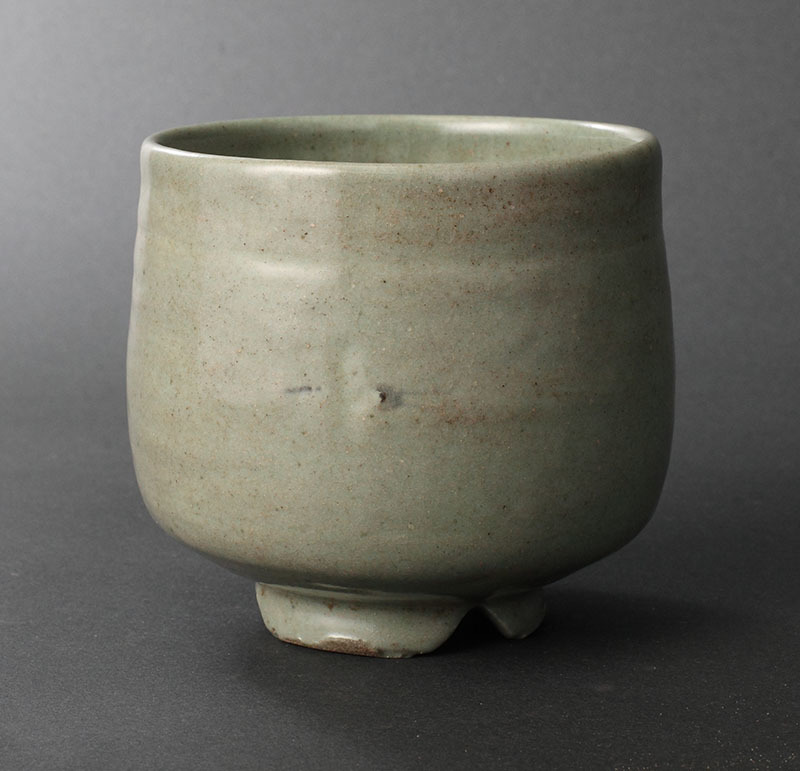 青磁雲鶴筒茶碗（茶道具 青瓷 朝鮮美術 高麗茶碗 高麗青磁 象嵌青磁