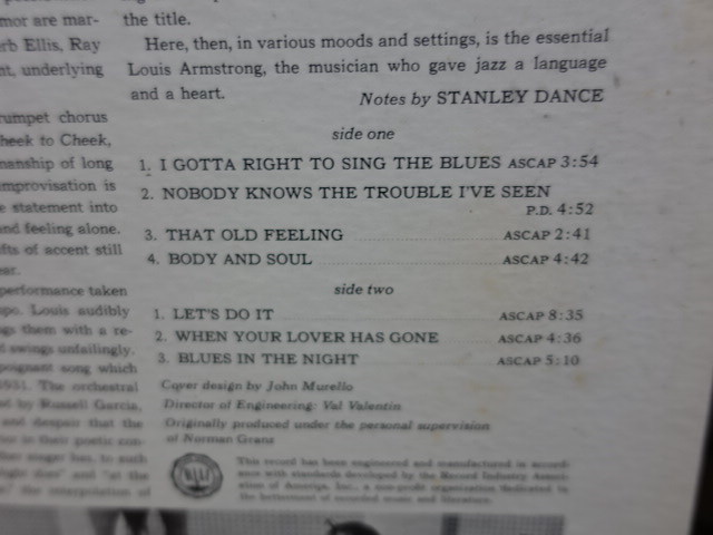 US盤！ ルイ・アームストロング／The Essential Louis Armstrong／Verve／V-8569／モノラル／サッチモ作品は相場上昇中！_3