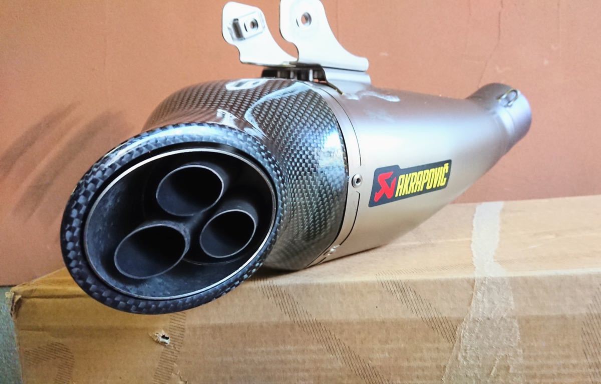 AKRAPOVIC アクラポビッチ フルエキマフラー チタン XSR900 MT-09