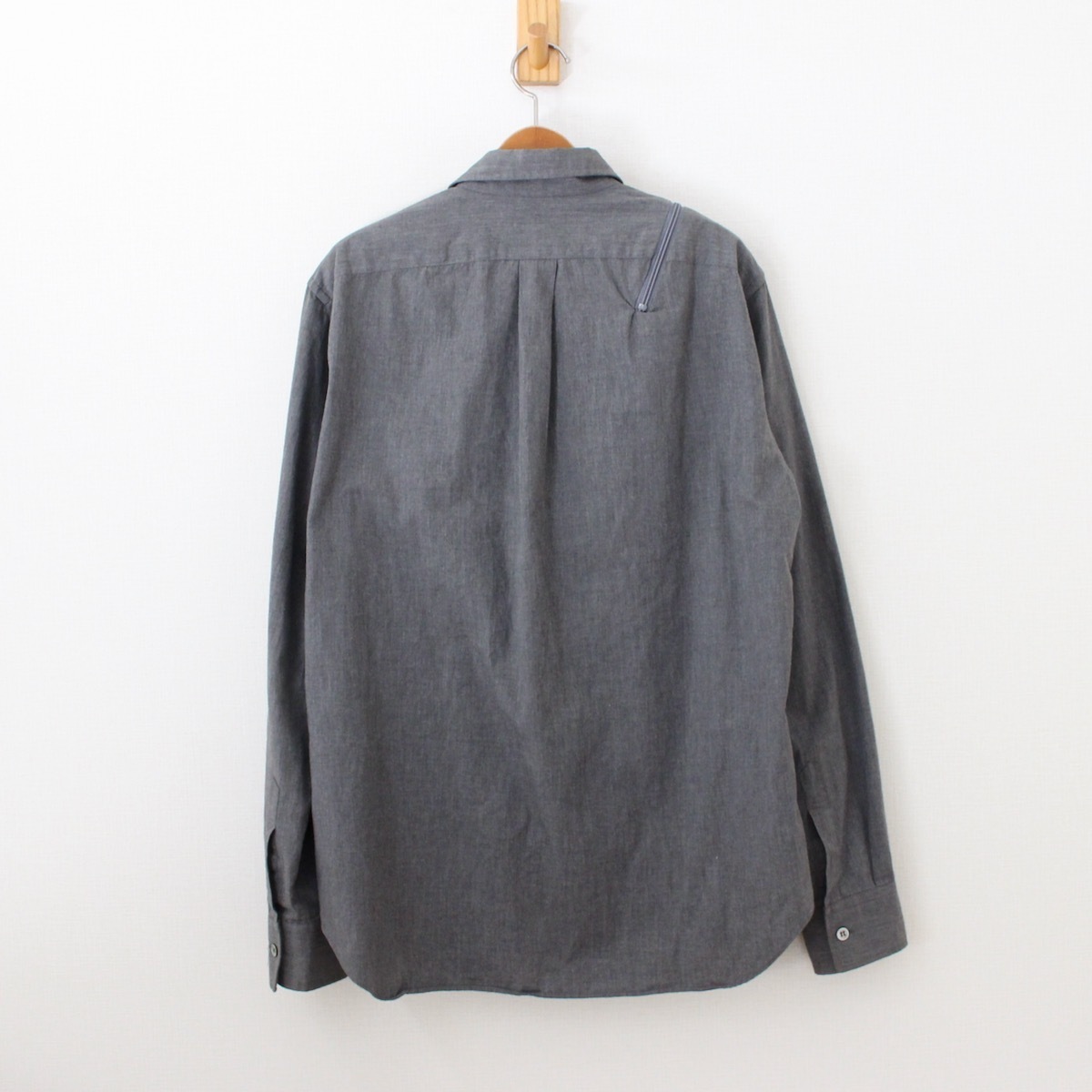MASAKI MATSUSHIMAマサキマツシマ ジッパー付きTシャツ MASAKI MATSUSHIMAマサキマツシマ ジッパー付きTシャツ