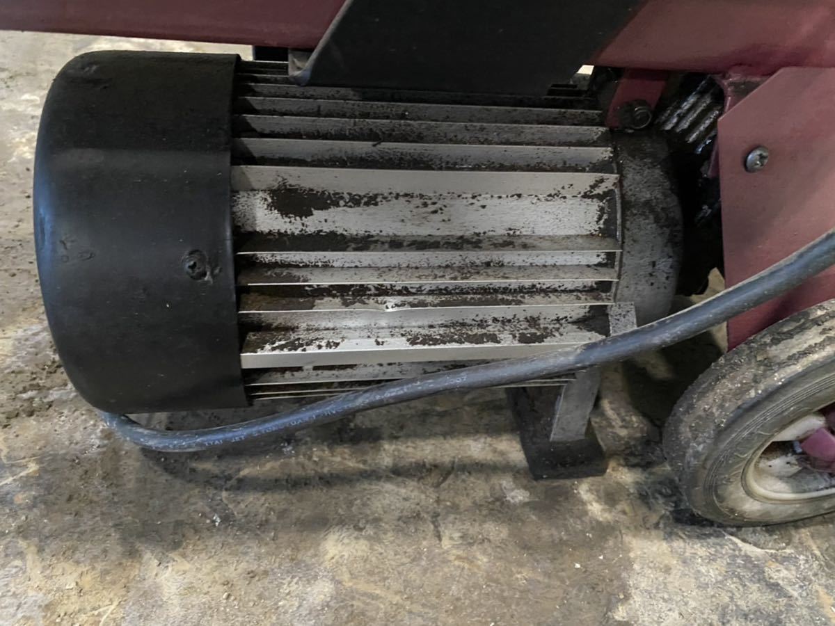 ☆中古品 ナカトミ 薪割り機 LS-52H 100V 粉砕力：4トン 破砕最大能力