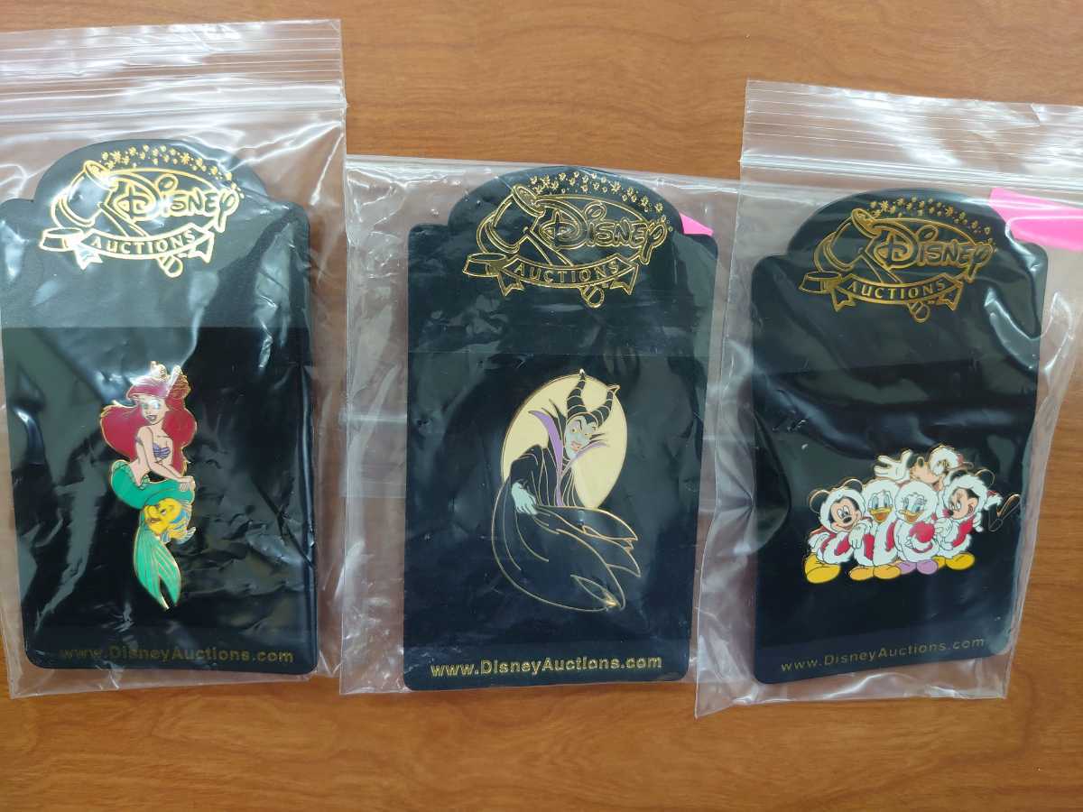 Disney store 1st ANNIVERSARY ピンバッジセット ディズニーキャラクター ピンバッジ セット Disney Store Japan 30TH