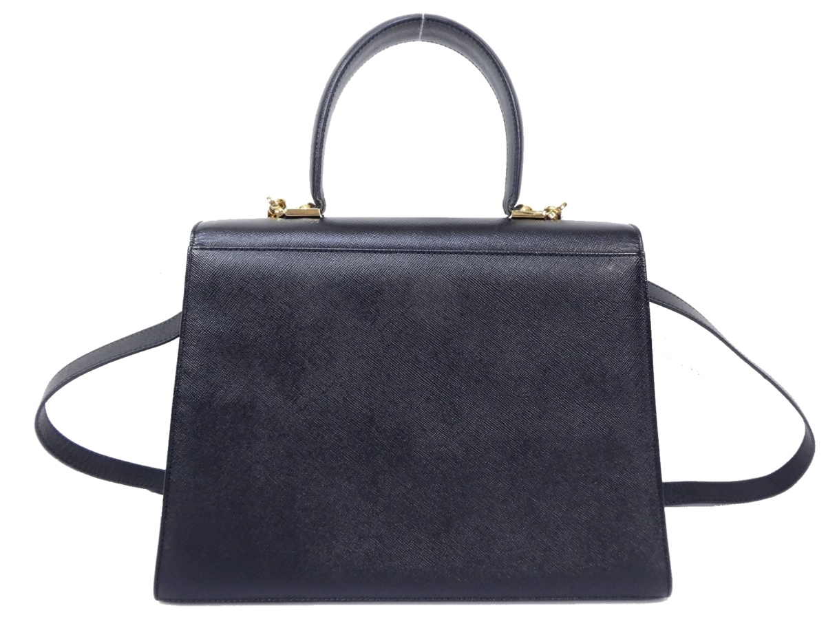 Salvatore Ferragamoフェラガモ『ガンチーニ 2WAYバッグ 2WAY ベージュ 