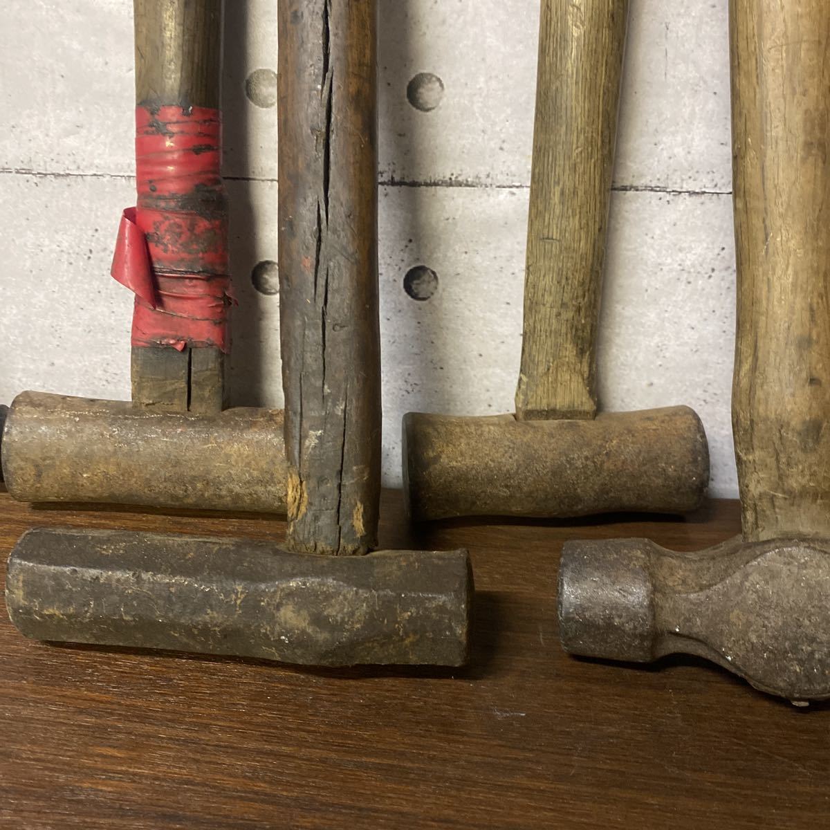 昭和 レトロ 大工道具 鍛冶屋 ハンマー かなずち トンカチ アンビル 金床 彫金 金づち 玄能 売買されたオークション情報 Yahooの商品情報をアーカイブ公開 オークファン Aucfan Com