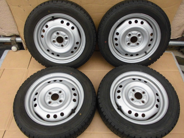 大人気，送料無料 送料激安 ￥3000円 軽自動車 155/65R14 14X4.5J PC100 WINTER MAXX WM01 2017 18年製(スタッドレスタイヤ)｜売買されたオークション情報、yahooの商品情報をアーカイブ公開 - オークファン 4穴