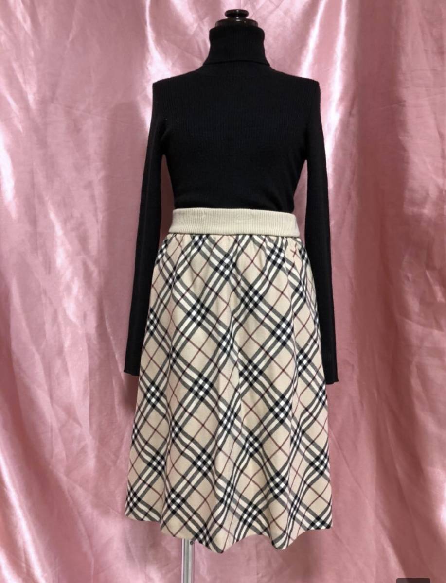 AYA*BURBERRY *バーバリーブルーレーベル*レディースボトムス AYA*BURBERRY *バーバリーブルーレーベル*レディースボトムス
