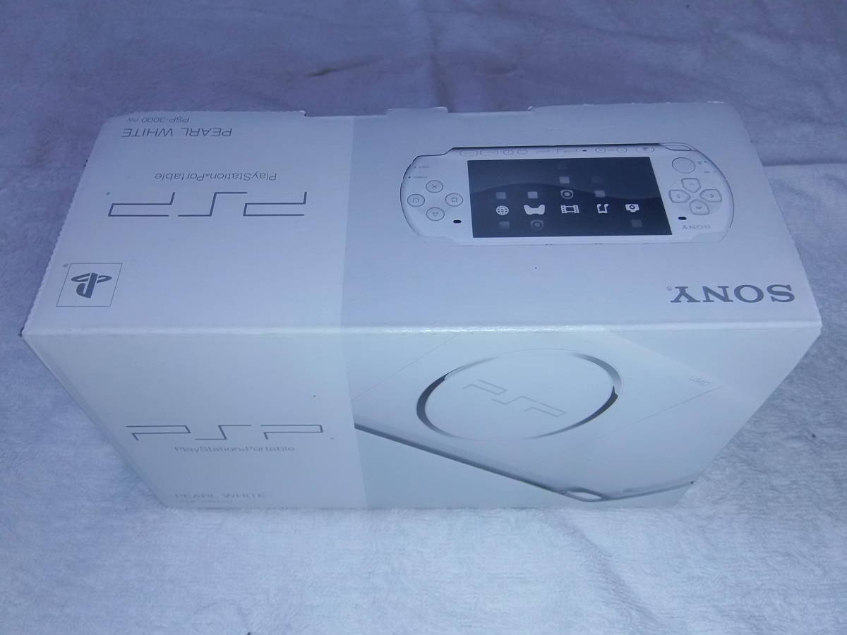 【限定SALE，高品質】 同様 パール ホワイト PSP-3000 液晶画面は 完全に無傷 ほとんど に近い 付属品も綺麗な 全6点セット(PSP3000シリーズ)｜売買されたオークション情報、yahooの商品情報をアーカイブ公開 - オーク PSP本体