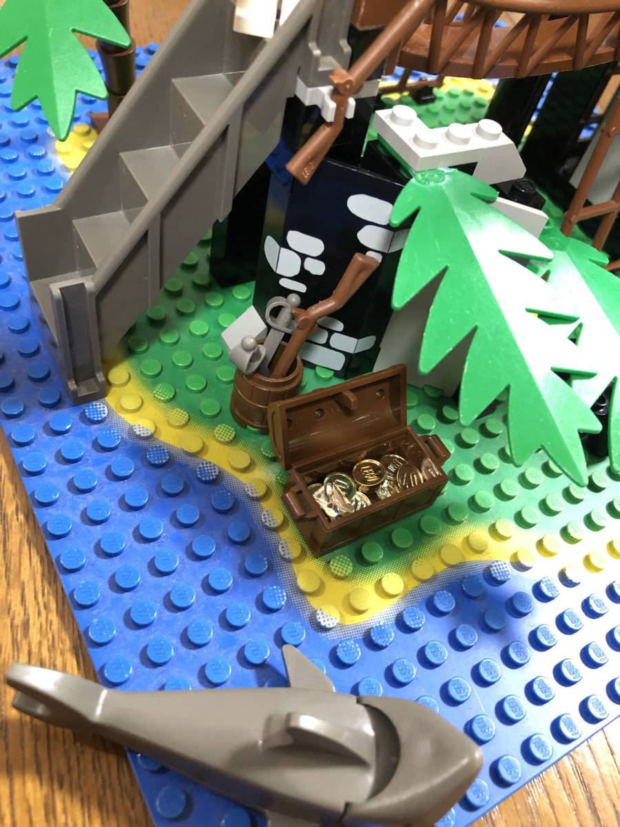 LEGO レゴ 【廃盤】南海の勇者シリーズ 6270 海ぞくの島 1989年(世界の 