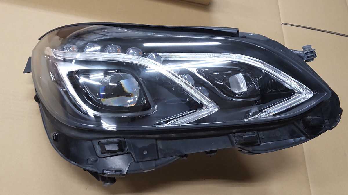 美品 ベンツ RBA-212036C 右ヘッドライト E250 【公式通販】