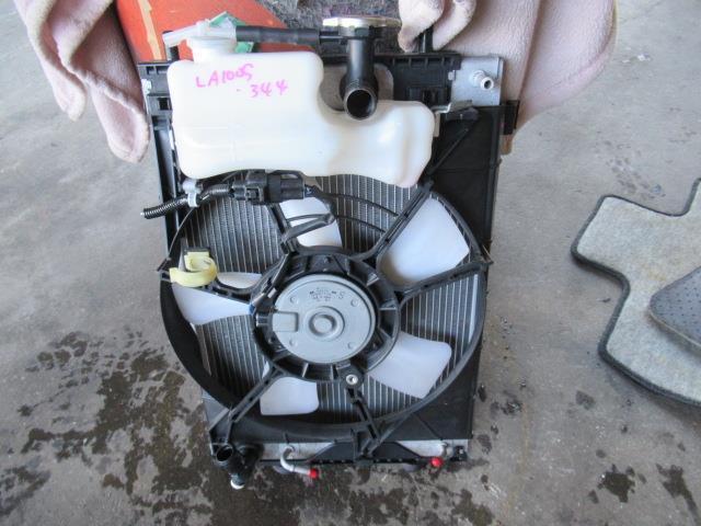ムーヴ DBA-LA100S ラジエータ S38 カスタム RS KF-DET CVT ムーヴ DBA-LA100S LA100S ＲＳ（ダイハツ）[CVT（無段変速車）]のカタログ ムーヴ（ダイハツ）カスタム ムーブ