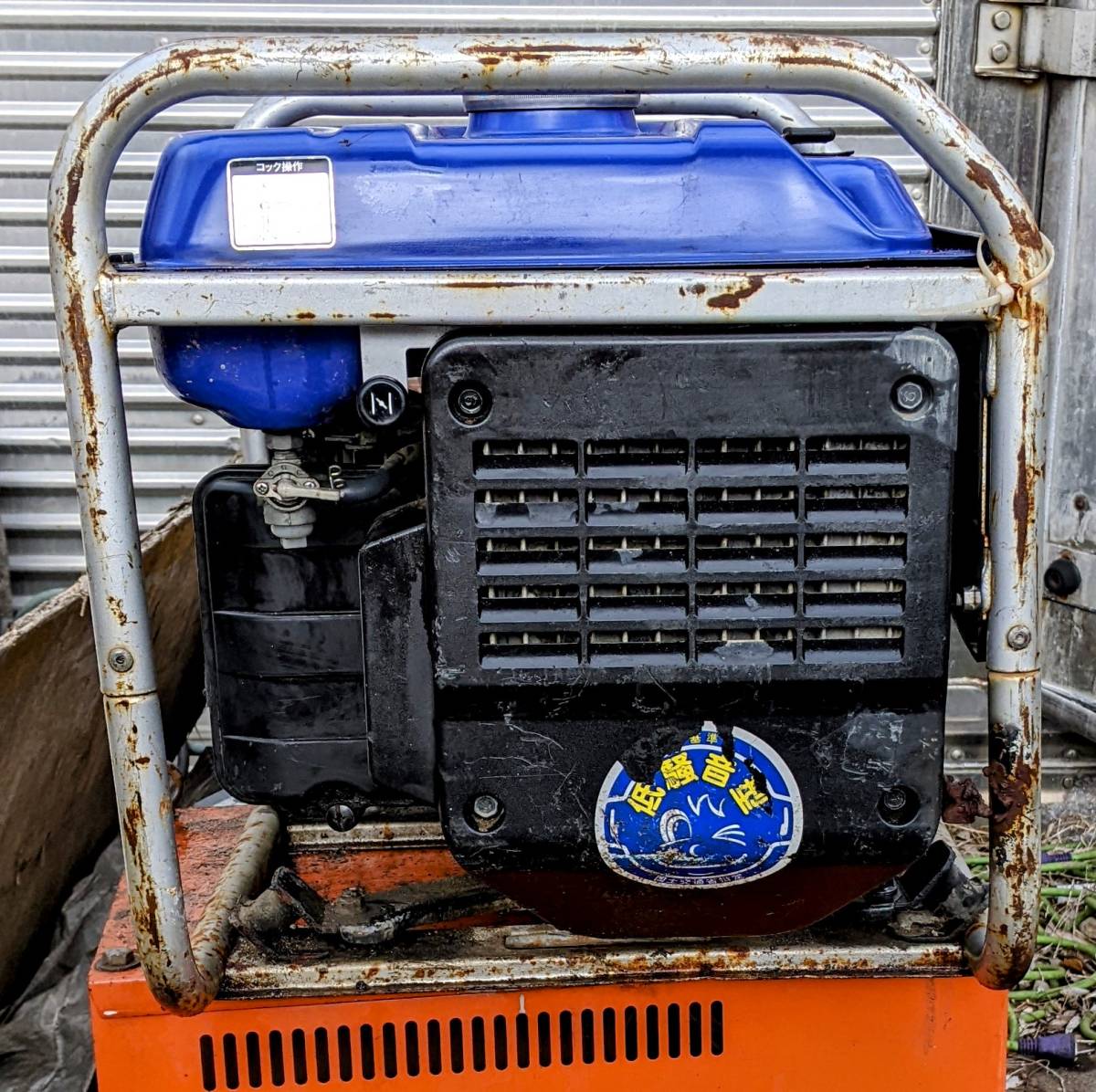 ヤマハ EF2500i - インバーター発電機 発電機 YAMAHA 2.5kvA PLOW