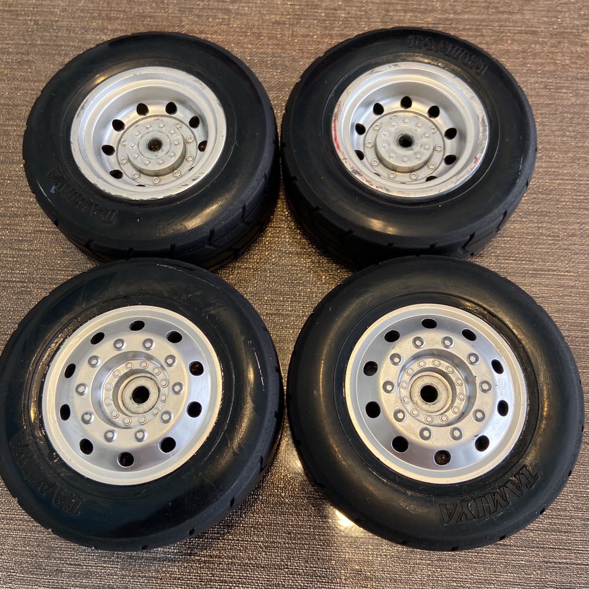 タミヤ メーカー塗装済 トラックボディ 2枚 タミヤ トラック