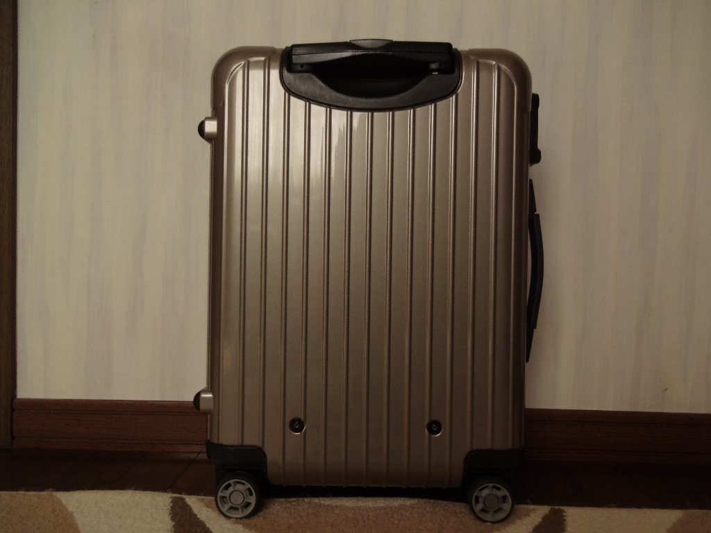 リモワ RIMOWA】 サルサ(SALSA) プロセッコ 4輪マルチホイール リモワ RIMOWA】 サルサ(SALSA) プロセッコ 4輪マルチホイール