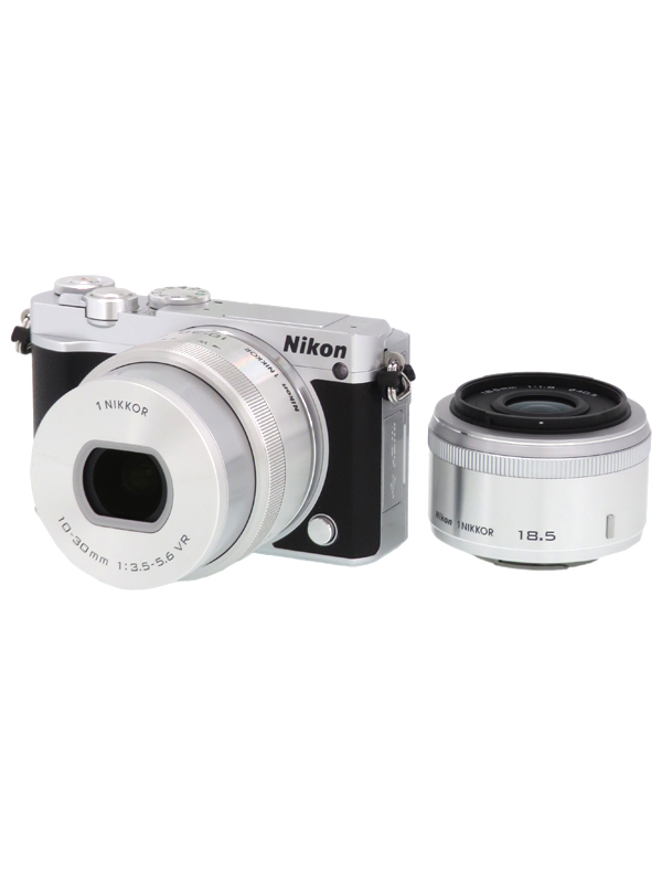 お買い得，最新作 中古 ニコン『Nikon 1 J5 ダブルレンズキット シルバー』1マウント 2081万画素 4K動画 ミラーレス一眼カメラ 1週間保証
