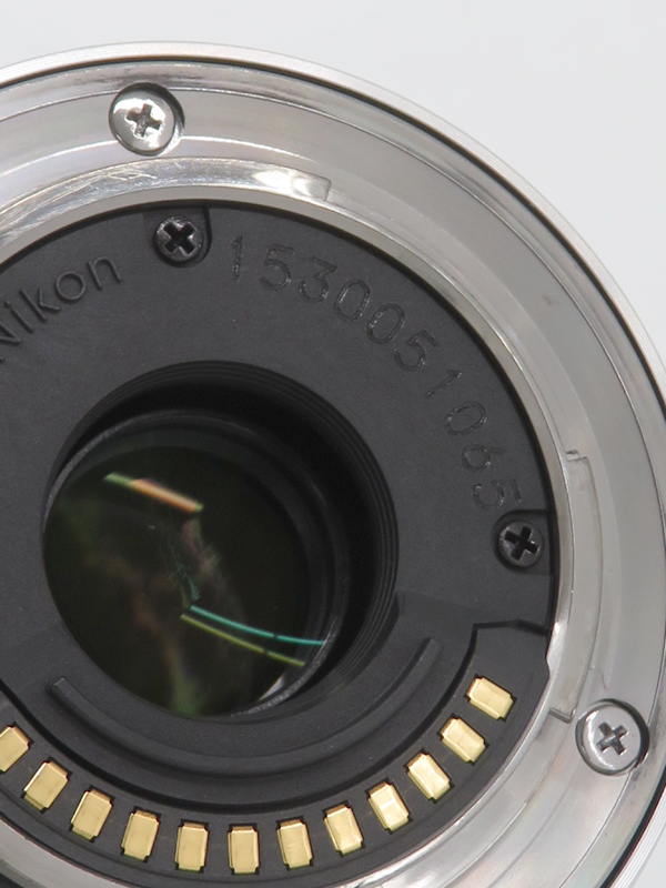 お買い得，最新作 中古 ニコン『Nikon 1 J5 ダブルレンズキット シルバー』1マウント 2081万画素 4K動画 ミラーレス一眼カメラ 1週間保証