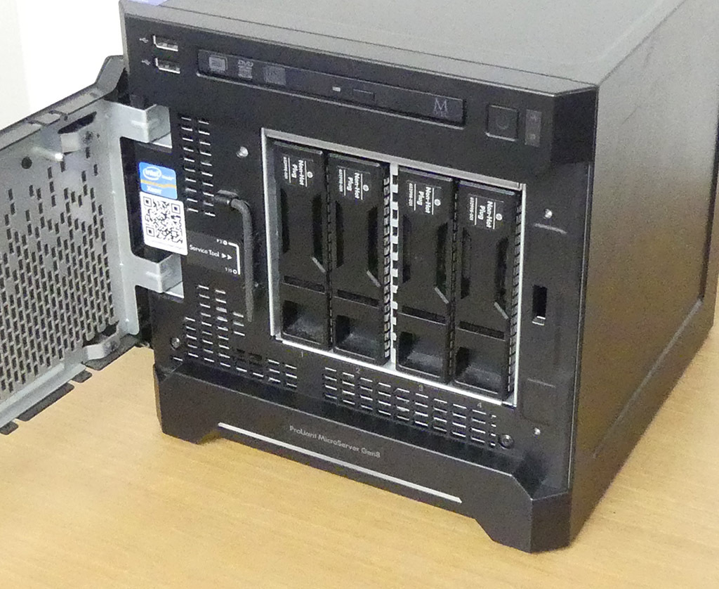hp 恐ろしかっ PROLIANT microserver gen8 HDD4TB✖️2