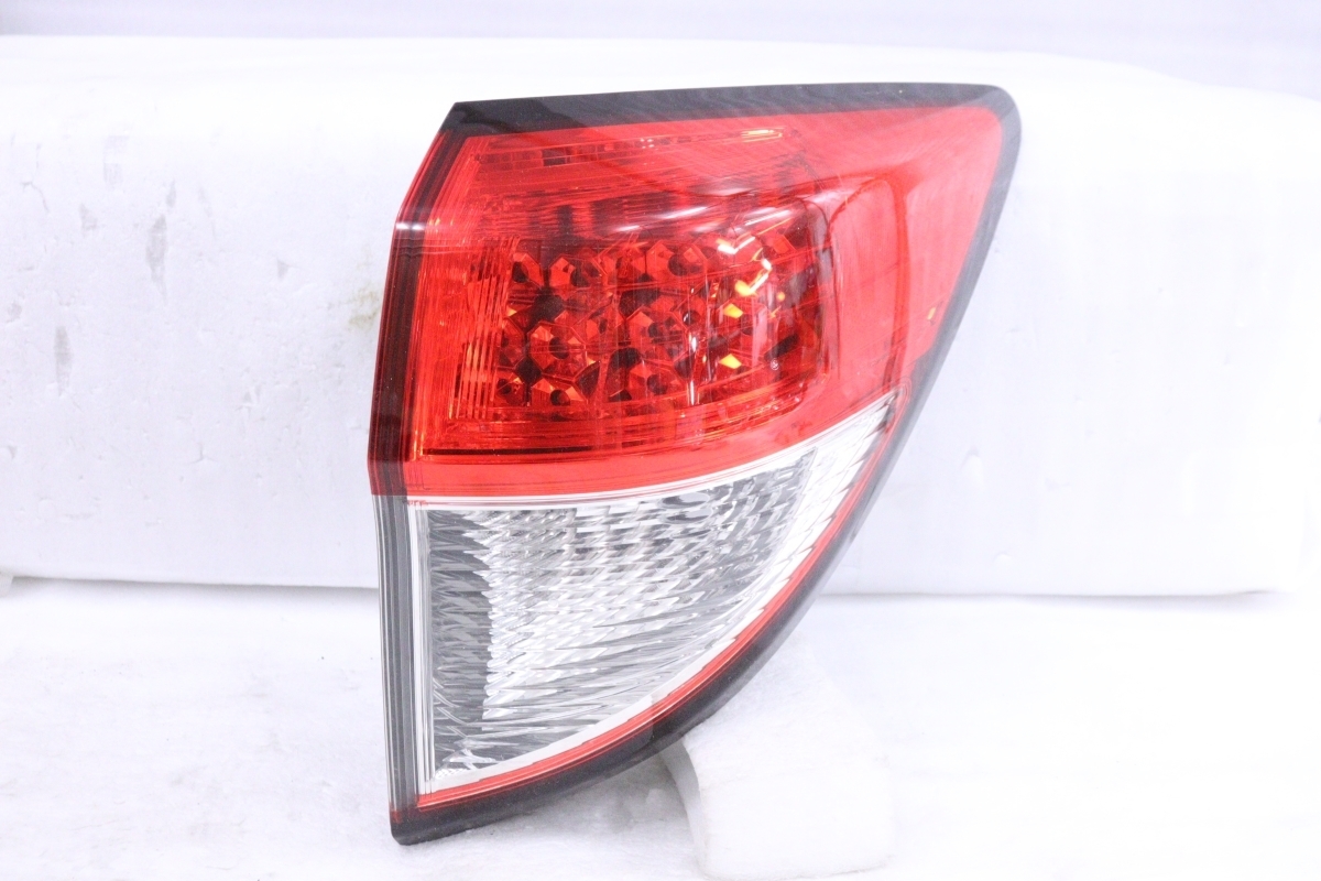 【数量限定，送料無料】 23-277 後期 RU1 ヴェゼル 右テールライト KOITO 220-18085 打刻:J3 ガソリン車 スタンダード系 RU2 純正 ホンダ RO(テールライト)｜売買されたオークション情報、yahooの商品情報をアーカイブ公開 - オ ホンダ用