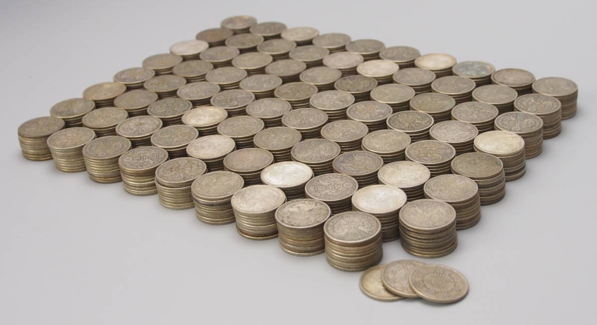 AZ-038 戦前戦後 銀貨 小型50銭銀貨 大量 793枚 約3.9㎏ 鳳凰