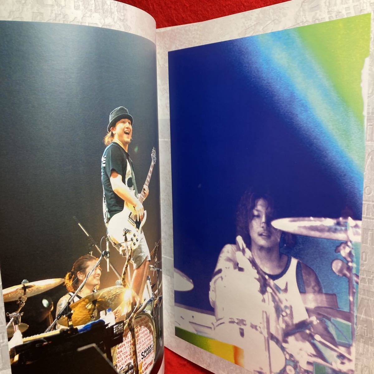 Shakalabbits 32 Fan S Editing Apollon 05 08 02 At Nippon Budokan パンフレット シャカラビッツ Uki Take C King Mah ウキ タケシ パンフレット 売買されたオークション情報 Yahooの商品情報をアーカイブ公開 オークファン Aucfan Com