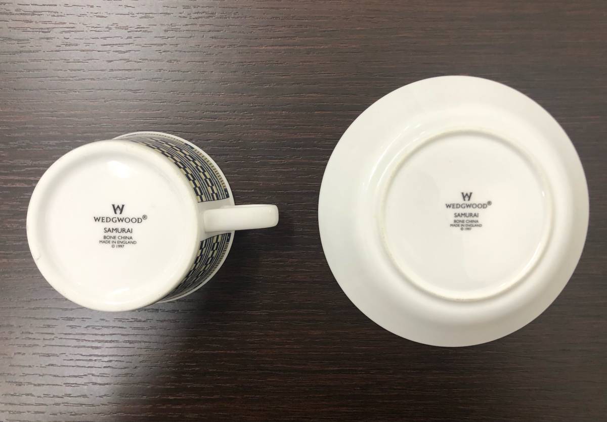 2061】中古 美品 WEDGWOOD SAMURAI カップ&ソーサー 2客セット 