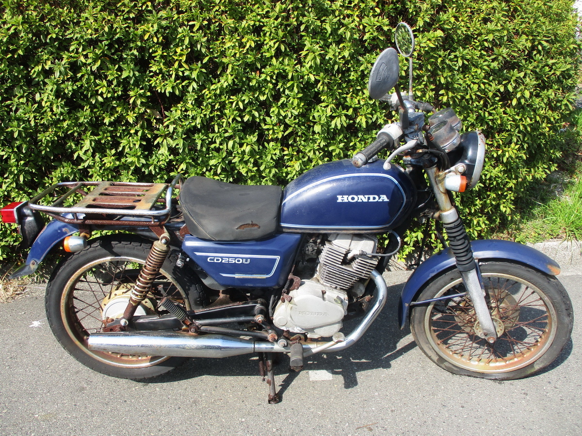 CD250U | 沖縄のバイクを探すなら - ホンダ（HONDA）CD250Uのカタログ 