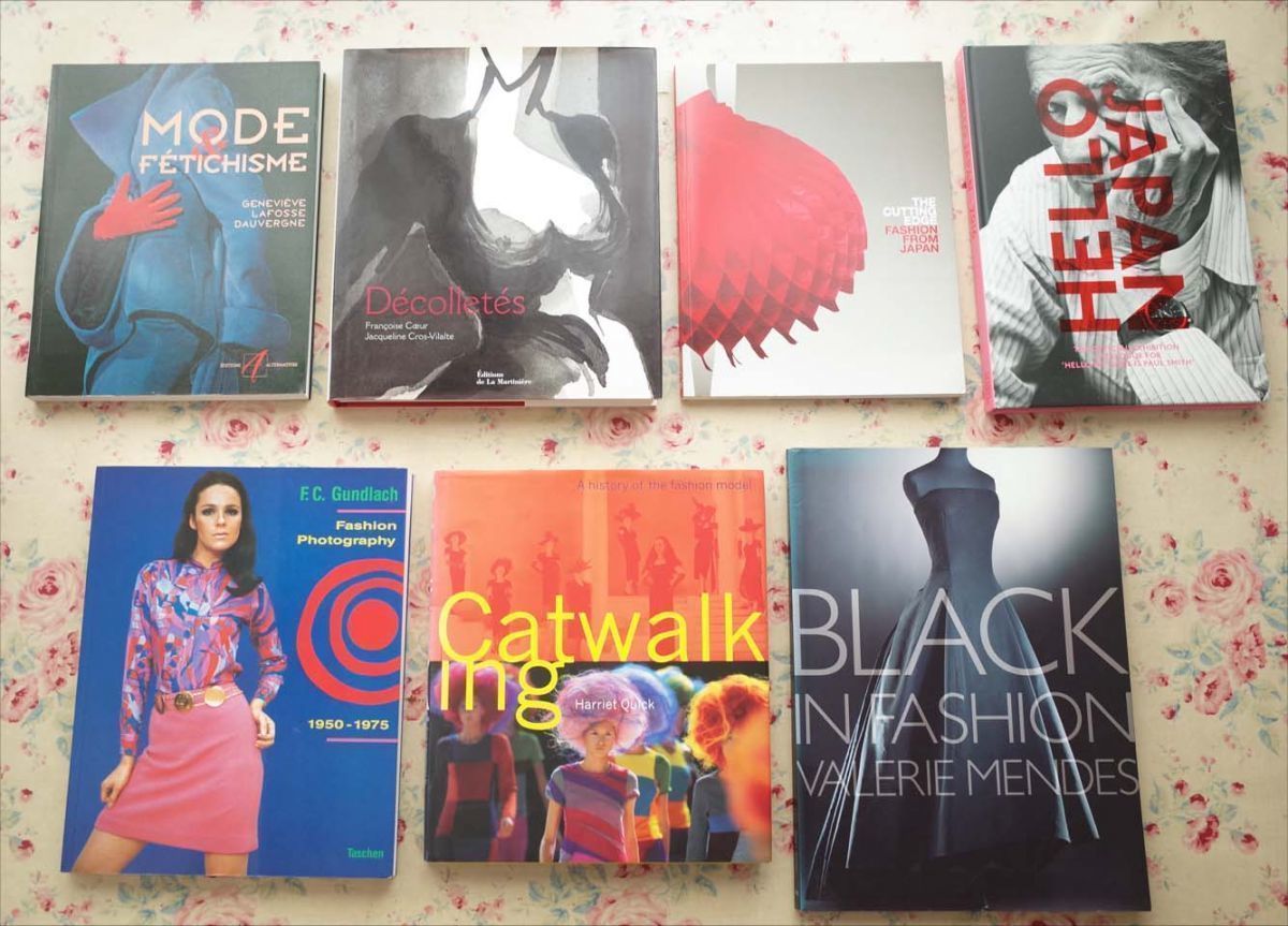 69681/ファッション 服飾 洋書 7冊セット Black in Fashion モードと  