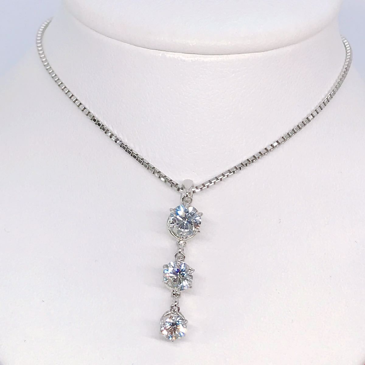 1.00ct トリロジー ダイヤモンドネックレス PT900 1ct デビアス 