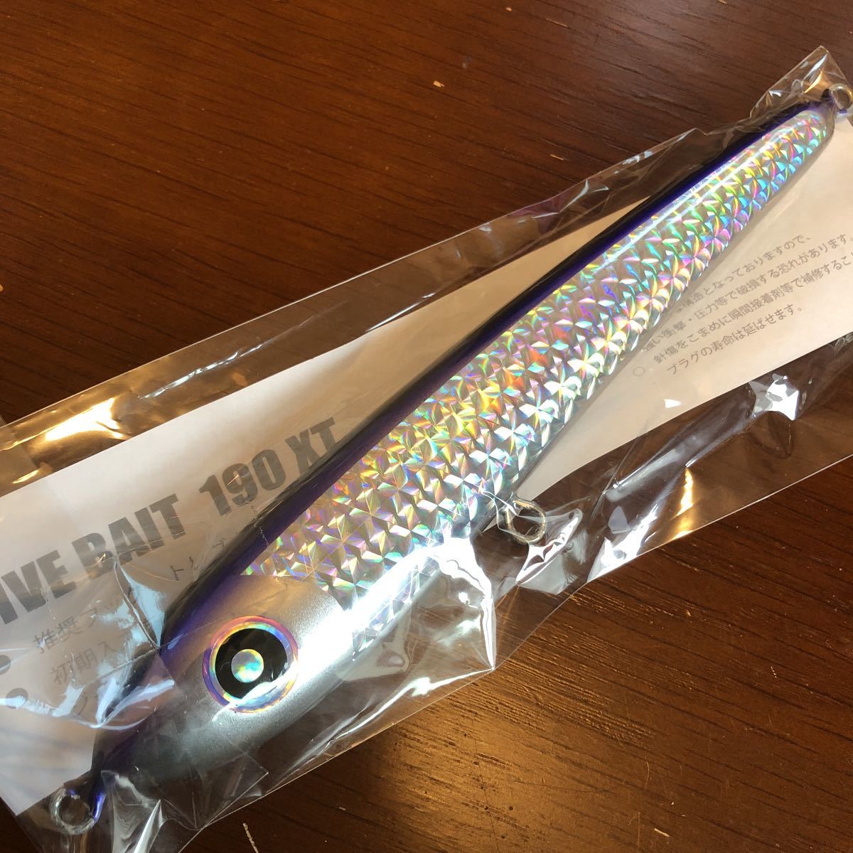 ローカルスタンダード ダイブベイト 190XT 公式通販 DIVE 0 ダイブベイト190 BAIT Salt\u0026Troutルアー 190xt &frasl; 新品未使用ローカルスタンダード 2022最新ダイブベイト 美品 クロマグロ ローカル