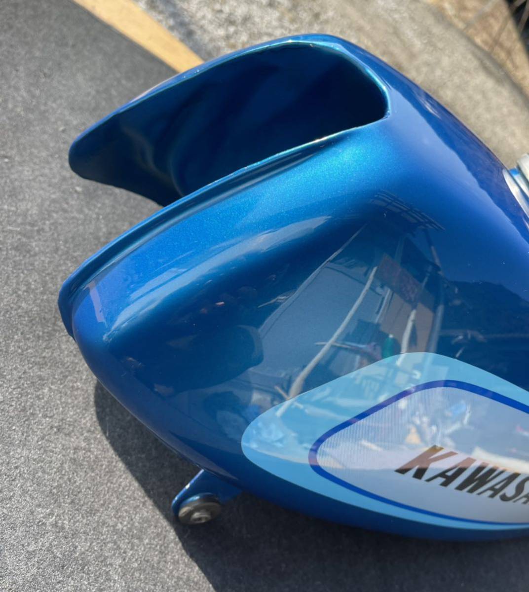 KAWASAKI 青 タンク 傷あり 500SS H1A（RG50E ガソリンタンク □O600 