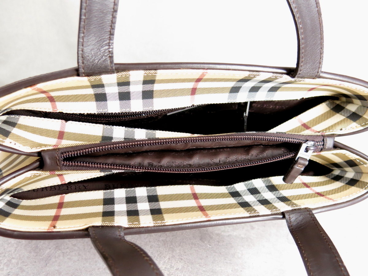 ○超美品○BURBERRY バーバリー○ノバチェック○PVC カーフ レザー 本  