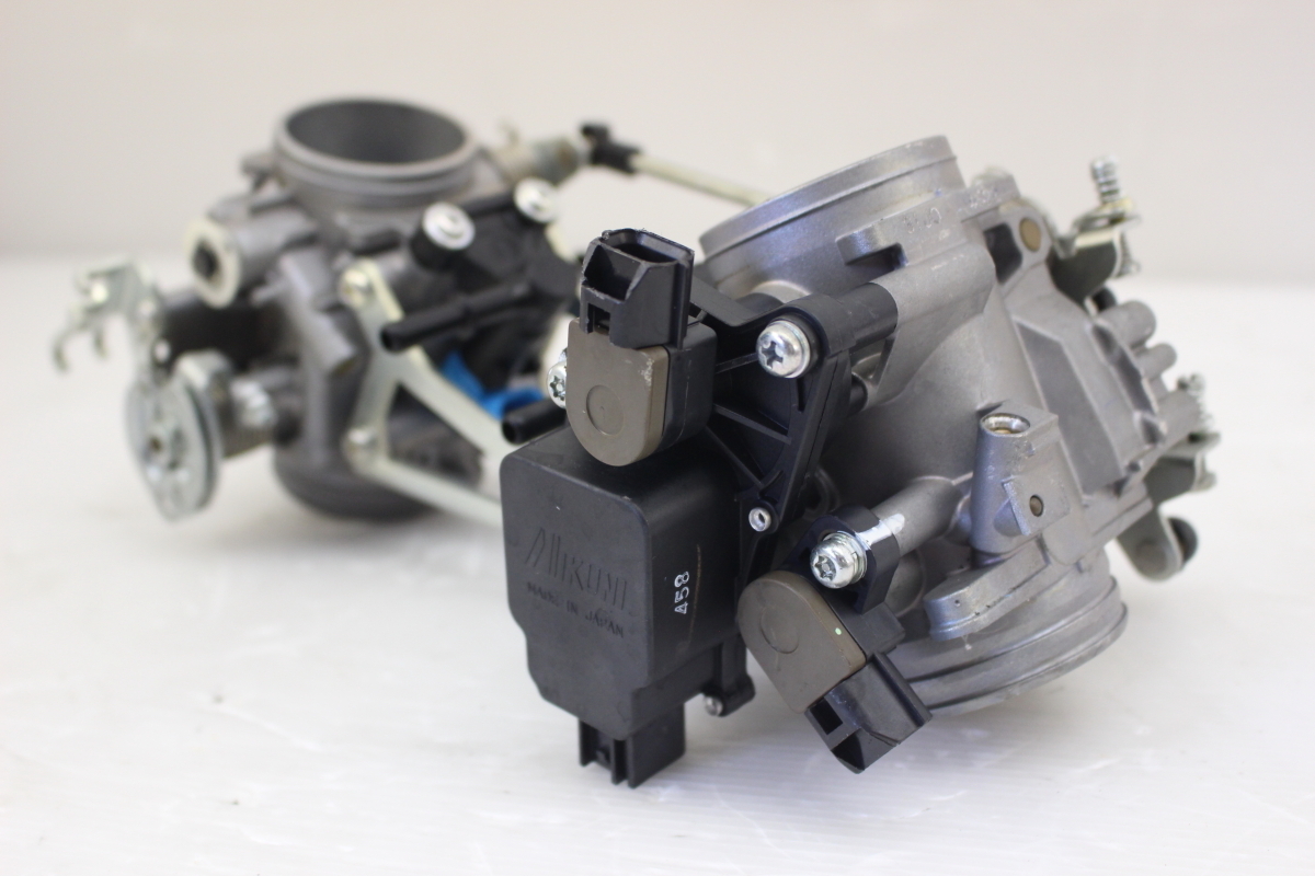 はと様ご確認用 バイクの系譜 V-STROM1000（VU51A）-since 2014- Vストローム1000（EBL