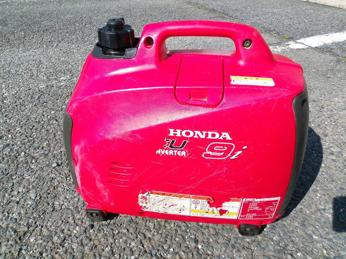 中古訳アリ HONDA ホンダ 900VA 合計9A インバータ発電機 EU9i ホンダ