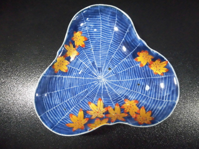 小皿 紅葉 梅 食器 和食器 器 うつわ 絵皿 皿 金 骨董品 皿 絵柄