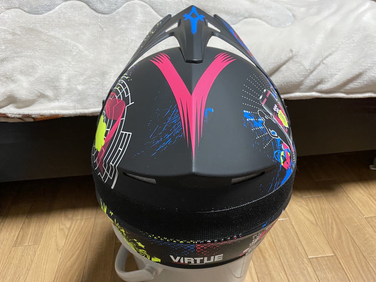 ほぼ新品！ オフロードヘルメット メーカー不明 Lサイズ 検) arai 
