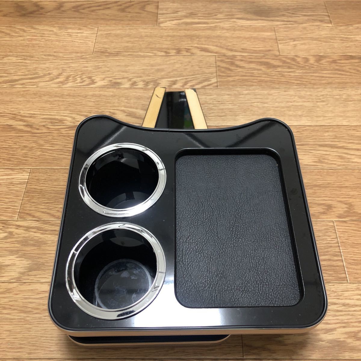 1000円〜美品 LA600 タント／タントカスタム センタードリンクホルダー