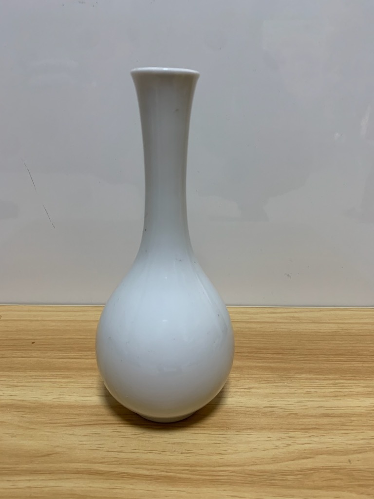 出石焼　昇山作　花瓶　インテリア　白磁 出石焼 小嶋昇山 花瓶 一輪挿し 花入れ 花柄 アンティーク レトロ 工芸
