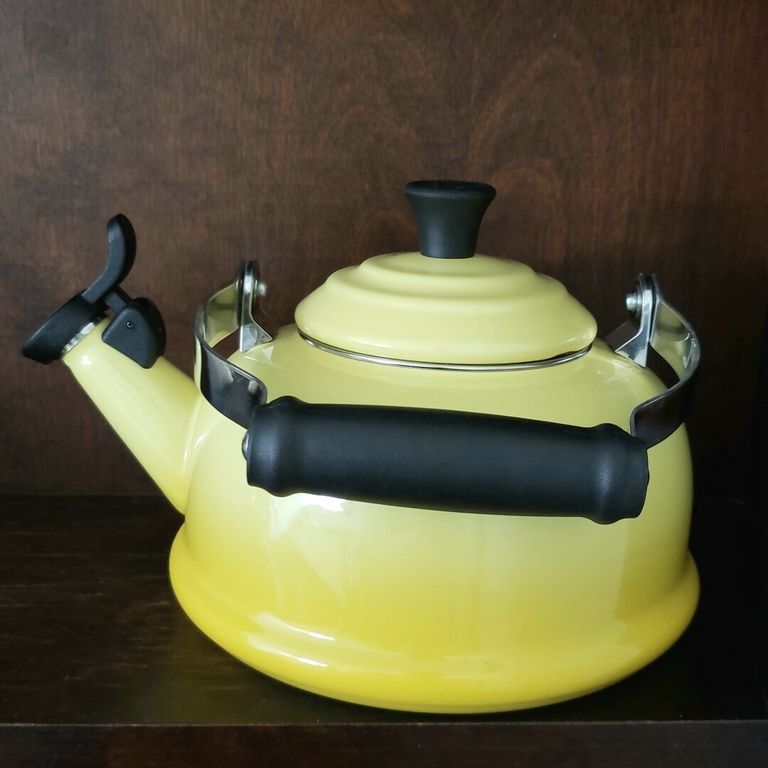 80a86]ル・クルーゼ LE CREUSET ホイッスリングケトル 1.6L 笛吹き