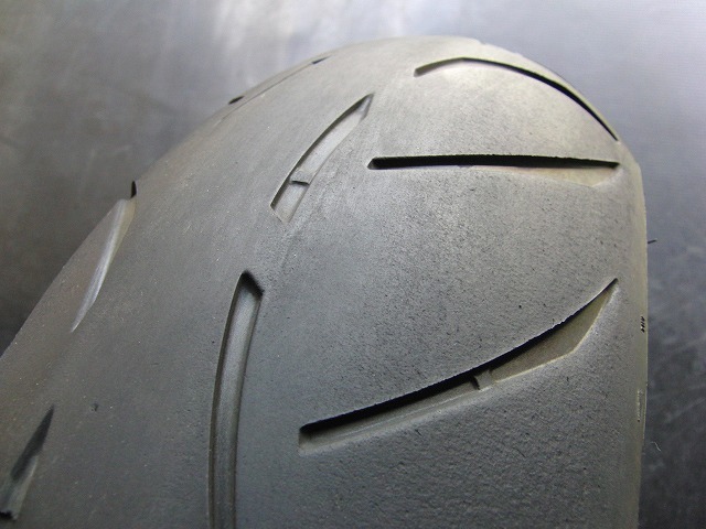 メッツラー | M7RR Sportec™ RR用タイヤ モト 単品中古タイヤ