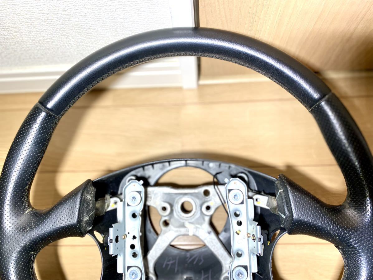 インプレッサ ステアリング GDB GDA MOMO ハンドル スバル WRX モモ
