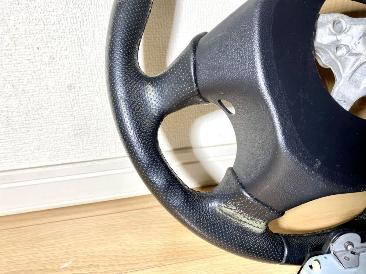インプレッサ ステアリング GDB GDA MOMO ハンドル スバル WRX モモ