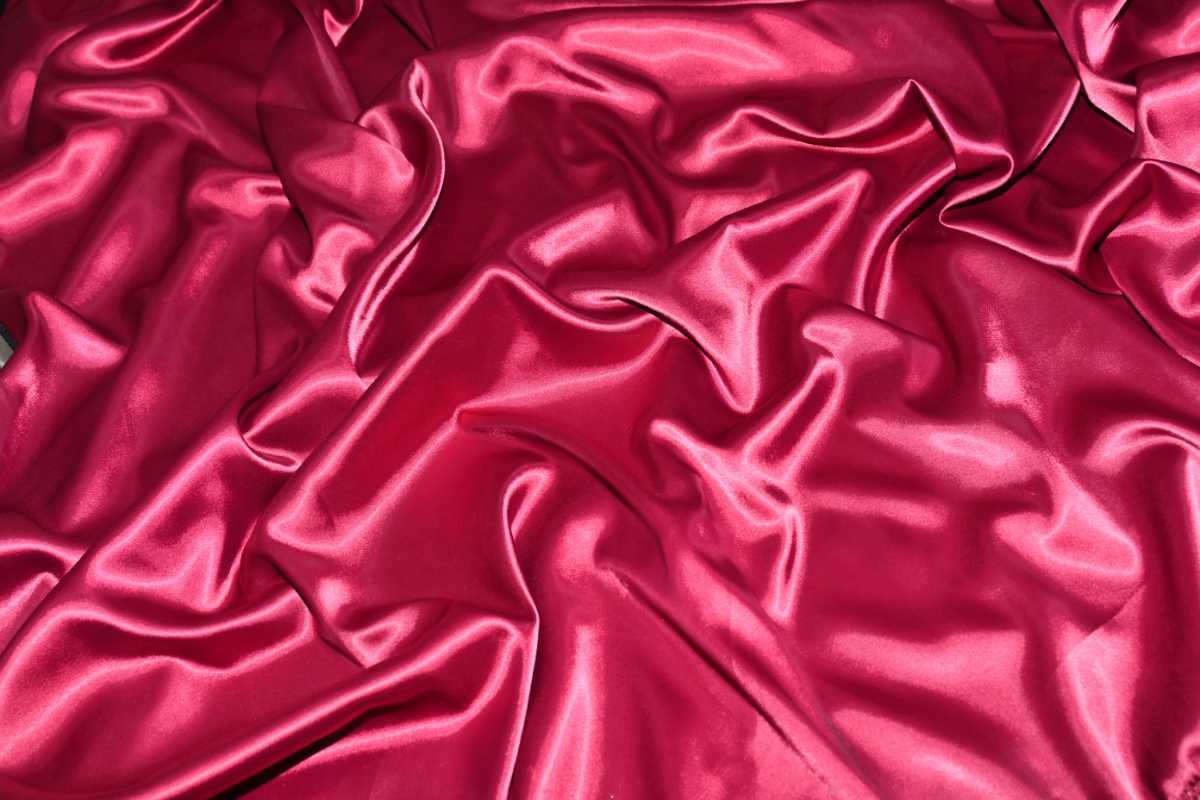 超大きめ 超つるつる光沢サテンマント 超つるつるてろてろ 魅惑のワインレッド ロング丈 女装 コスプレ フェチ レディースファッション 売買されたオークション情報 Yahooの商品情報をアーカイブ公開 オークファン Aucfan Com