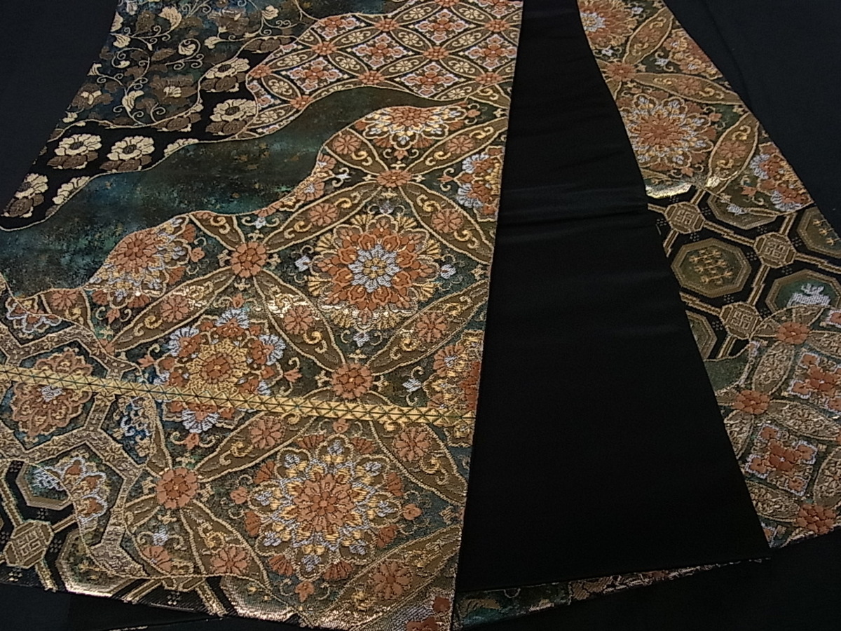 金銀糸 逸品 黒地 平和屋着物◎佐賀錦 色紙花文 価格.com 平和屋着物■六通柄袋帯　唐織　有職華文錦　黒地　金銀糸　鈴乃屋扱い　逸品　未使用　th086