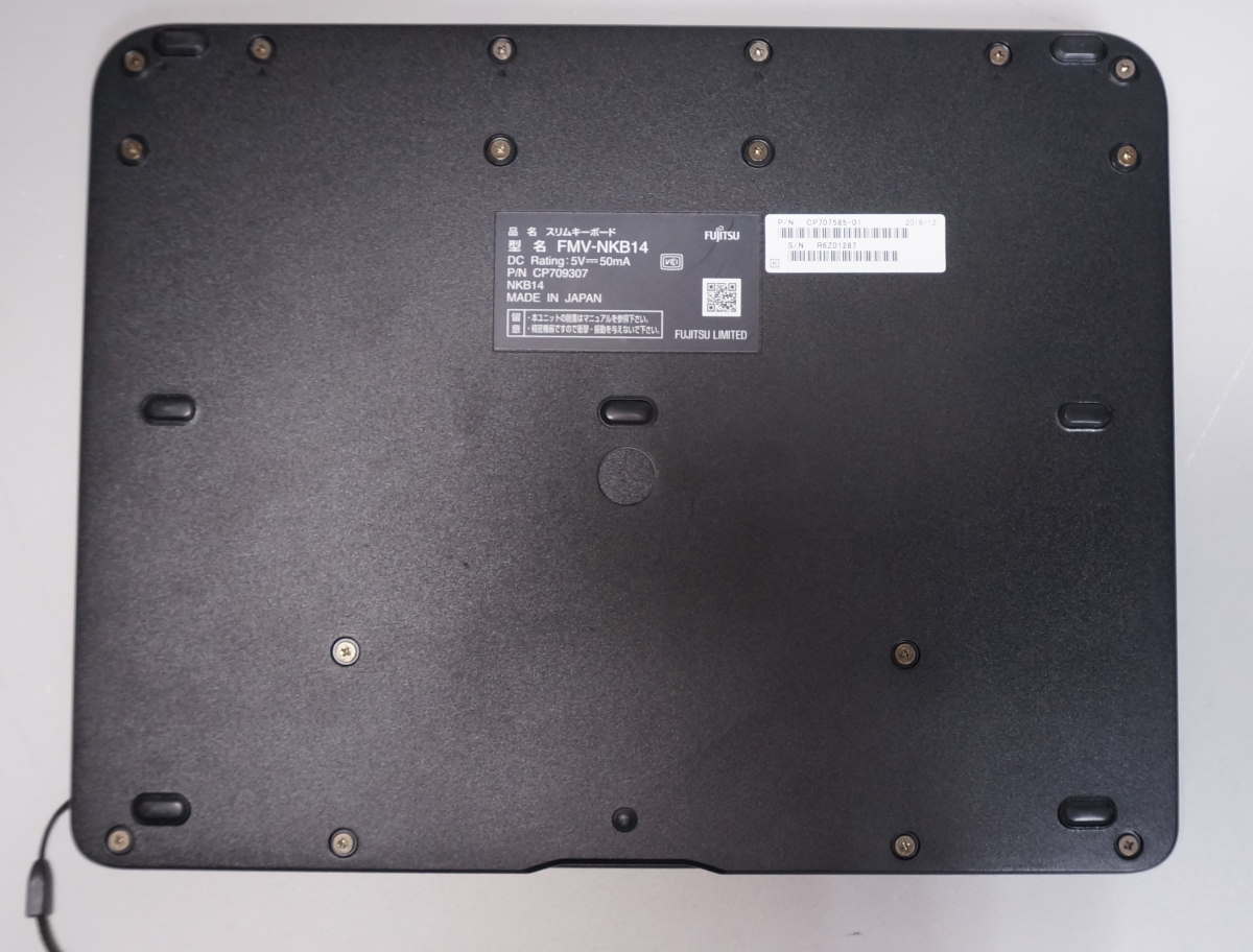 富士通 Arrows Tab Q507/PE ATOM x5-Z8550/4GBRAM/64GBeMMC/Win10