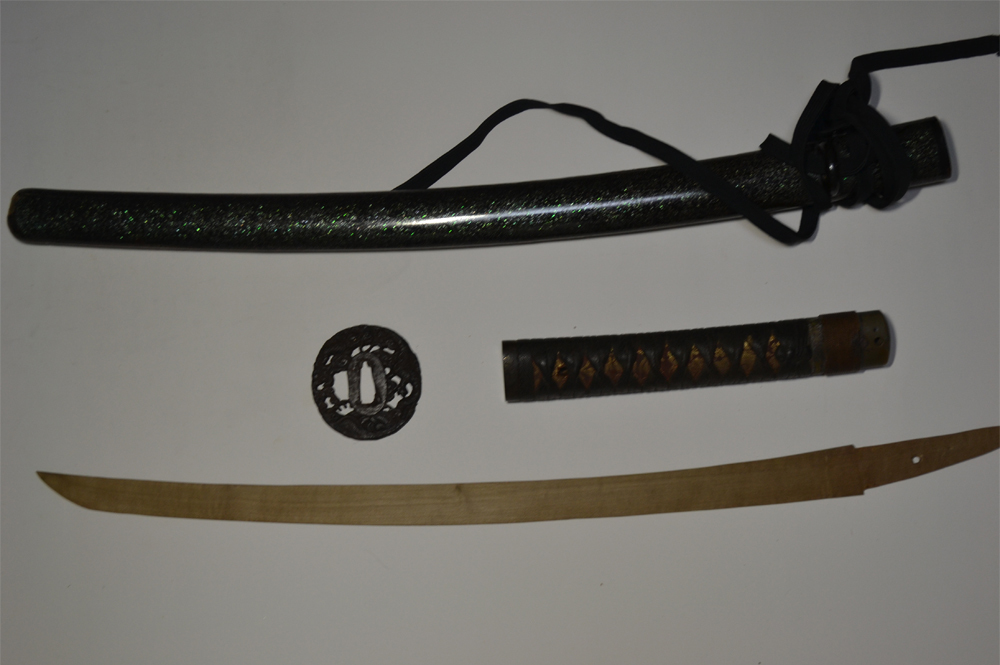 楽天市場】 時代武具 脇差拵え 象嵌 獅子猿 外装 刀装具 鍔 鞘 目貫