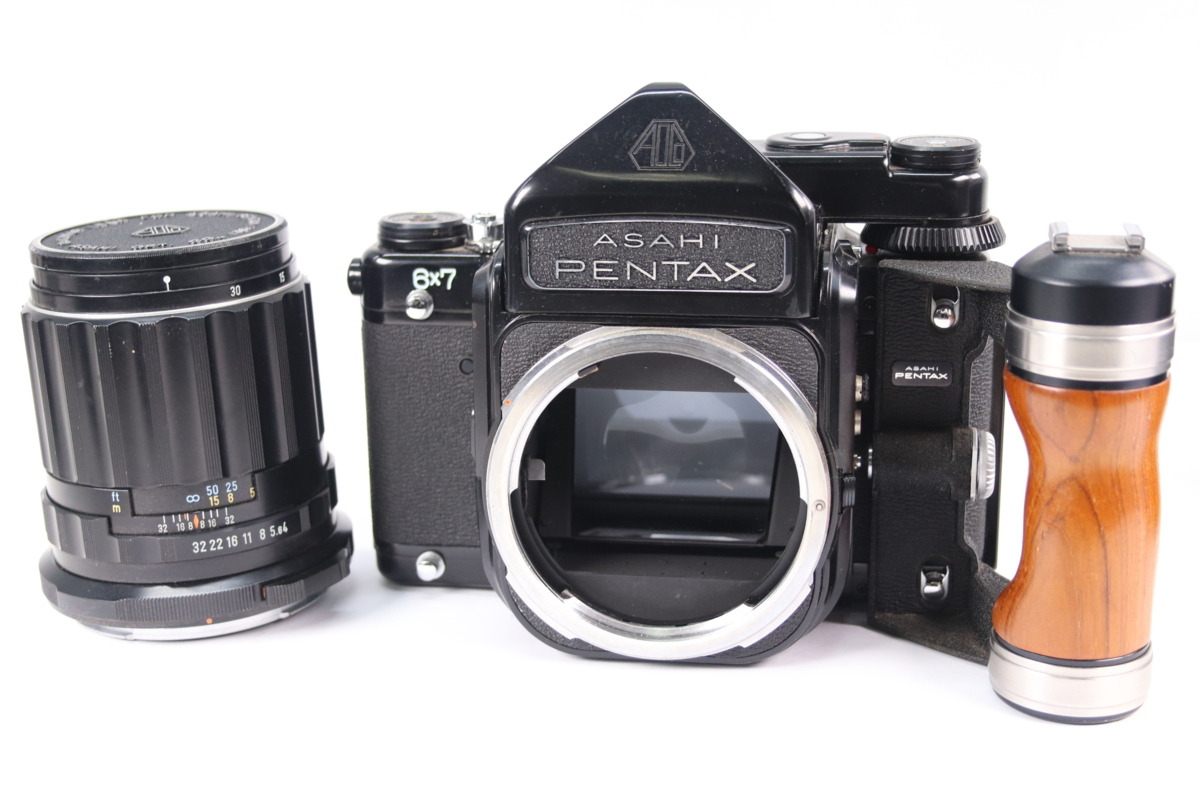 PENTAX ペンタックス 6&times;7 TTL SUPER-MULTI-COATED TAKUMAR 135mm F4 単焦点レンズ 木製グリップ付 中判フィルムカメラ 36358-F(ペンタックス)｜売買されたオークション情報、yahooの商品情報をアーカイブ 中判