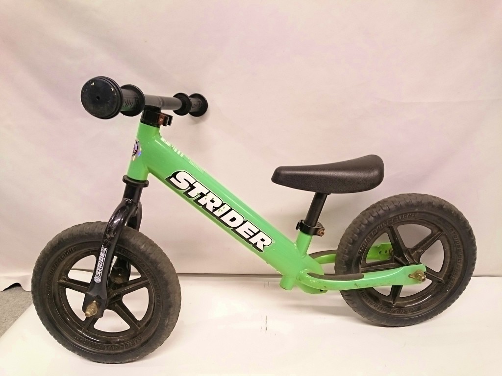 STRIDER 12 CLASSIC ストライダー 子供用 バランスバイク 自転車