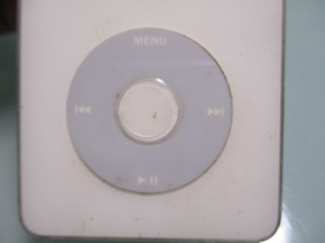 iPod Classic 第5世代 A1136 30GB アイポッド(iPod classic)|売買されたオークション情報、yahooの商品情報をアーカイブ公開 - オークファン