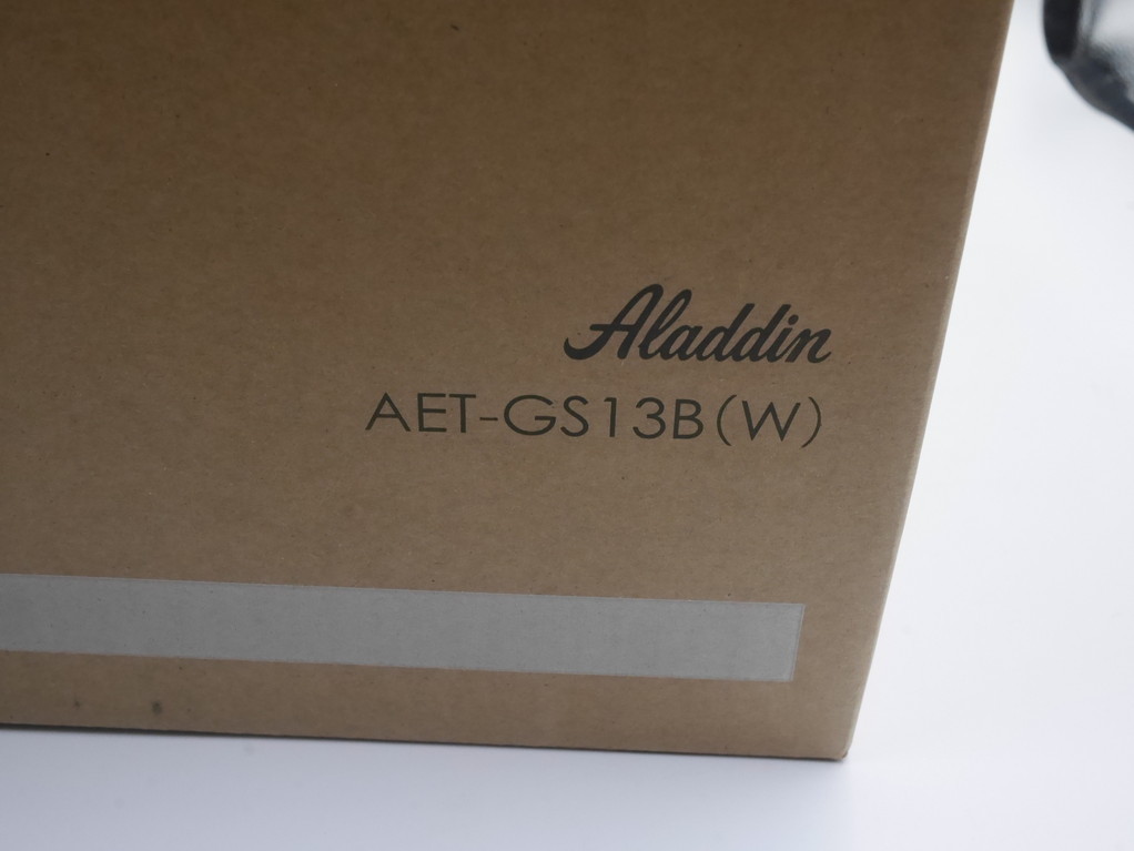 送料込み●未使用●アラジン グラファイトトースター AET-GS13B(W)●ホワイト グラファイトトースター アラジン Aladdin ＼マラソン中はP2倍!!／ 特別セット 搭載]