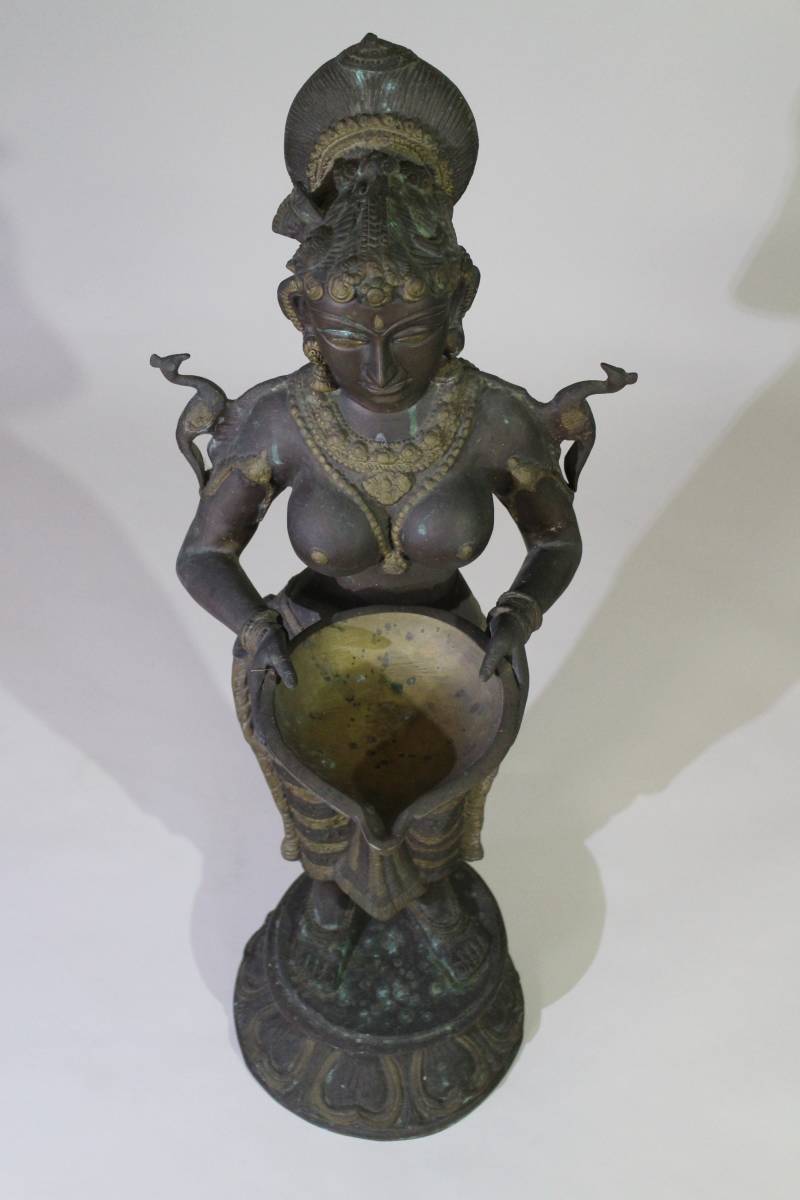 仏教美術　古銅　ヴィシュヌ神像　チベット仏　仏像　置物　V　R9035 仏教美術 ラクシュミー像 銅製 ブロンズ チベット仏 仏像 大型 高97